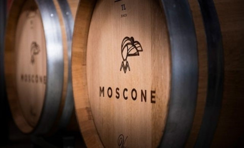 Moscone: Tekuté dedičstvo z Monforte d’Alba, ktoré musíte ochutnať